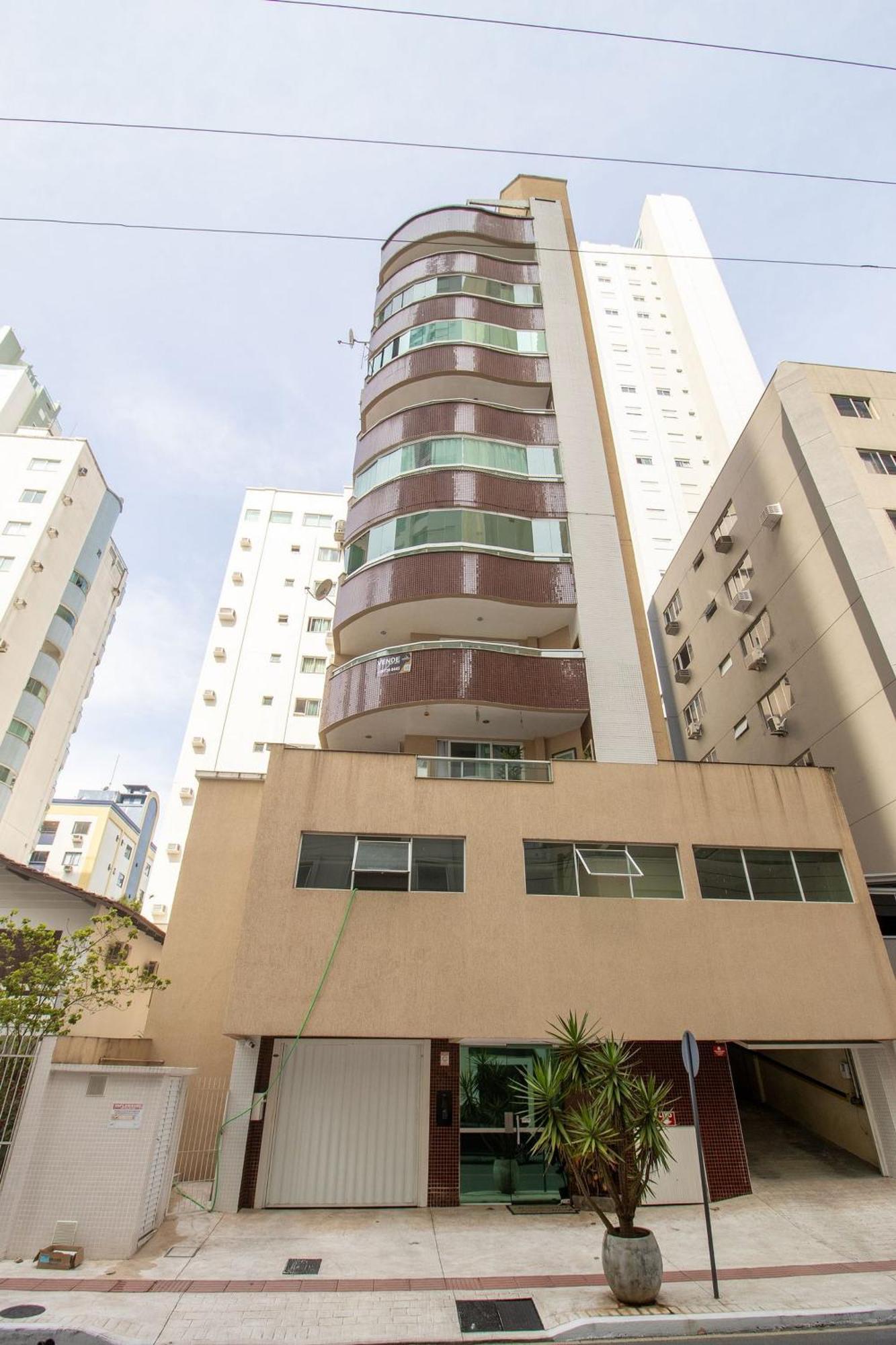 Qua41 - 3dorm, Climatizado, Churrasqueira *